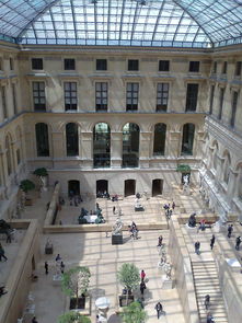 AYX体育-特色足球文化在国际博物馆展览中展出，推动文化交流与传播，足球特色示范园